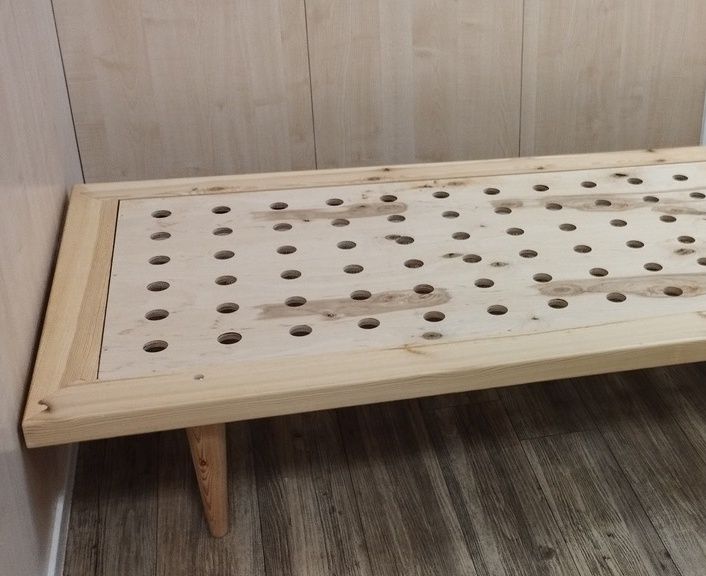 (A627) Bett Styletto aus Kiefernholz, 80x200cm